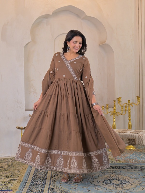 DESI TWIRL kurta Pant Dupatta set