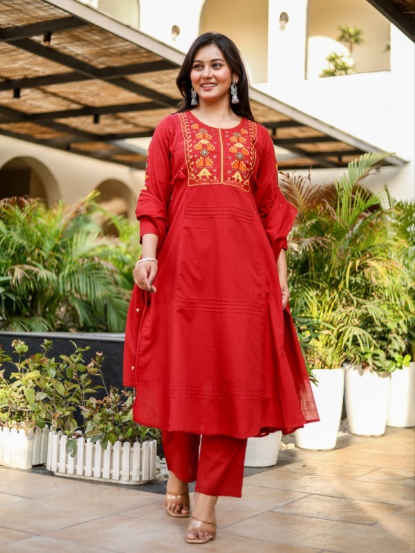 Resham Rangoli Kurta Pant Dupatta Set