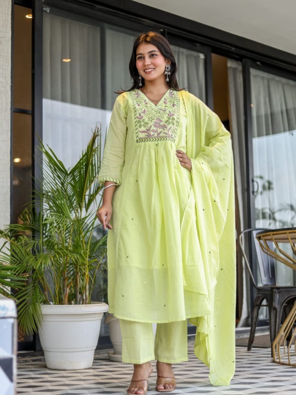 Ruhani Floral Pure Mul Cotton set