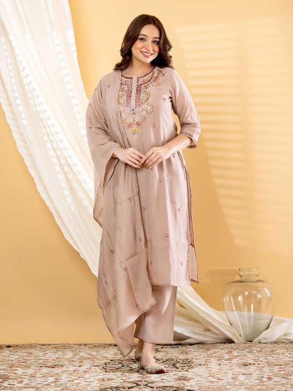 Mehru Noor Set Dupatta Set