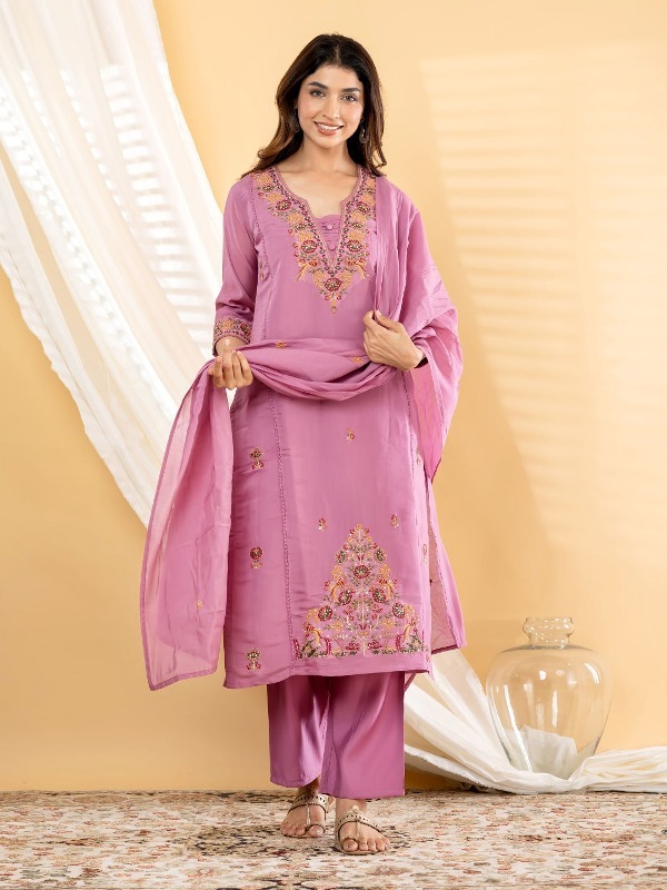 Gulabi Aari Mehak Dupatta Set