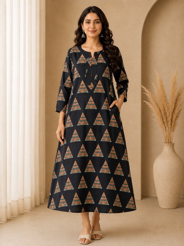 Vincia Triangle print A-line Pocket Kurta